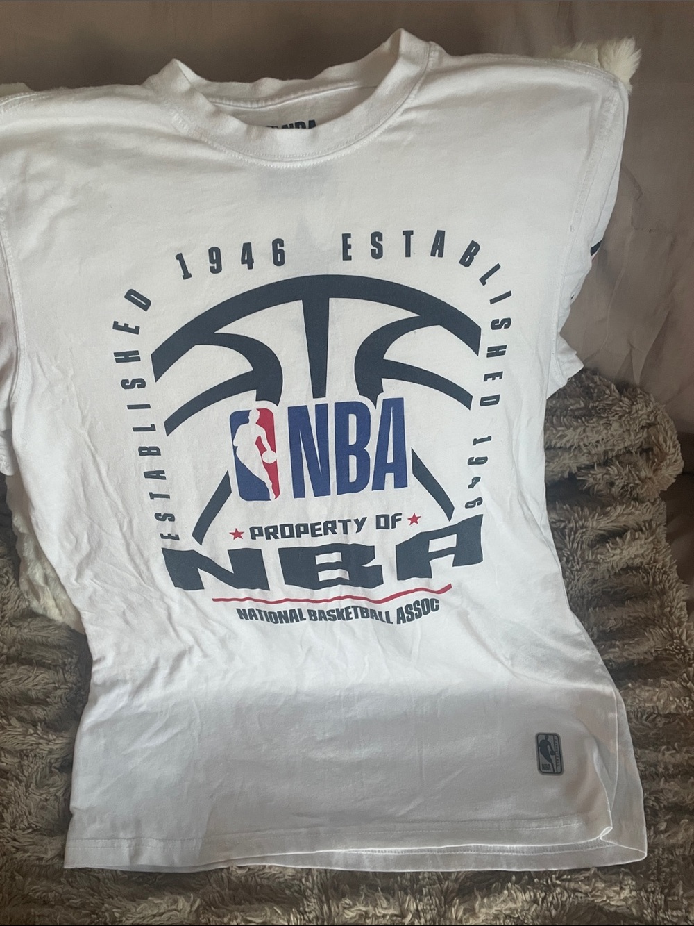 NBA Men’s Tshirt- Med